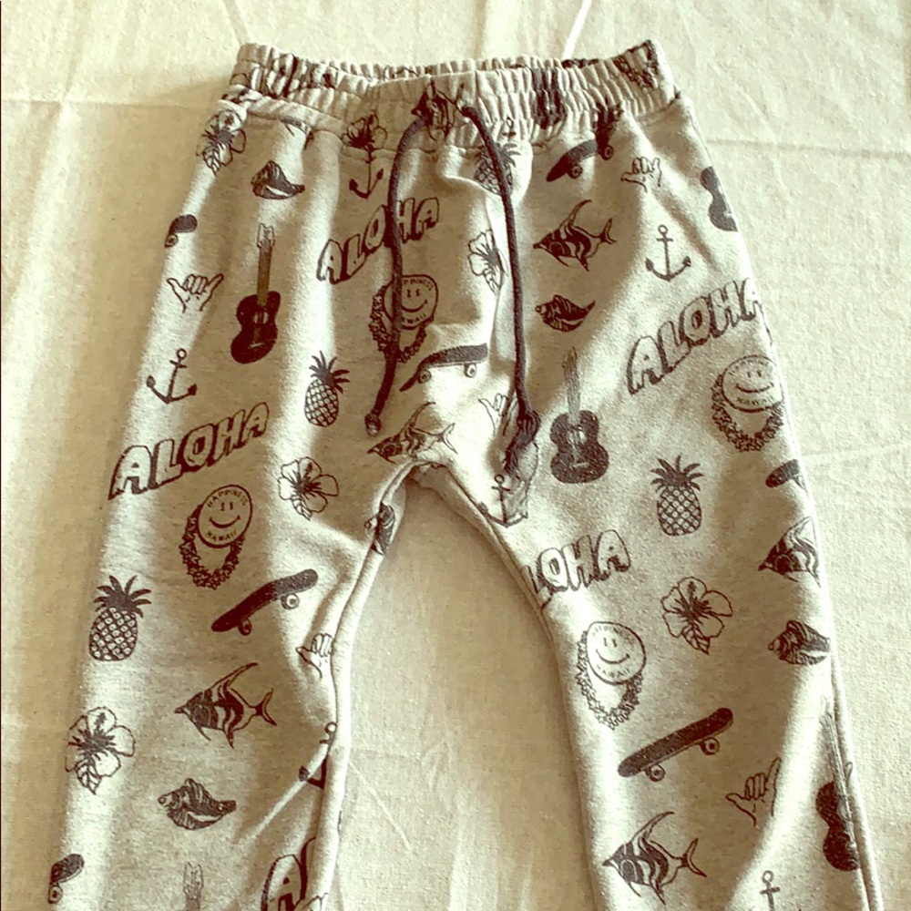 Hawaii Aloha gray joggers